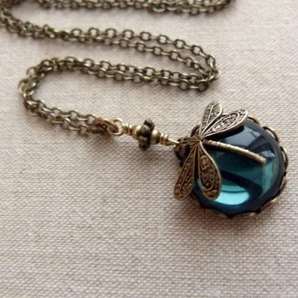 Vintage Dragonfly Necklace 1