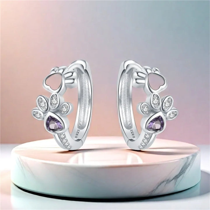 Paw Huggie -Ohrringe in 925 Sterlingsilber - mit Zirkonia und Herzjuwel 2