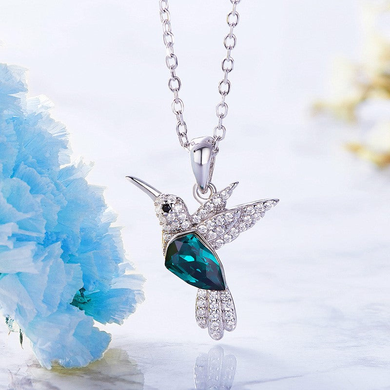 Humming Sparkle Necklace with Zirconia 3