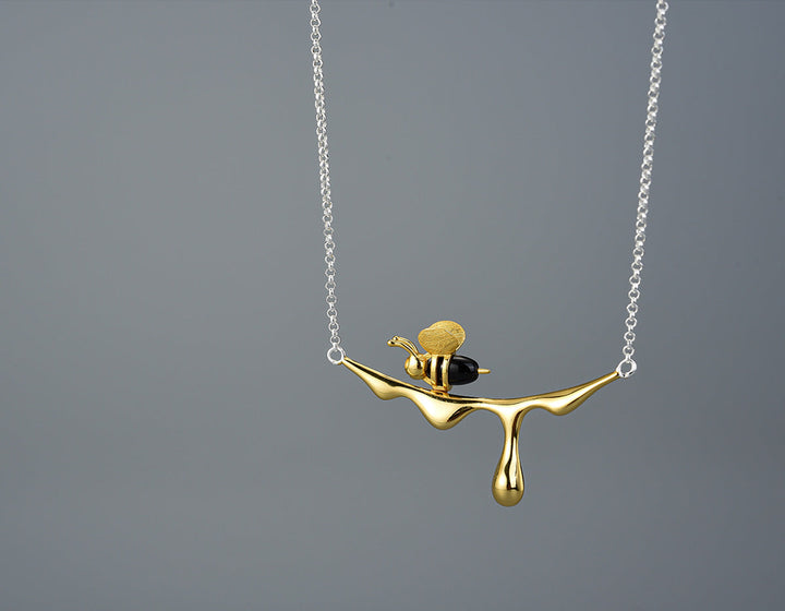 Dripping Honey & Bee Necklace 3