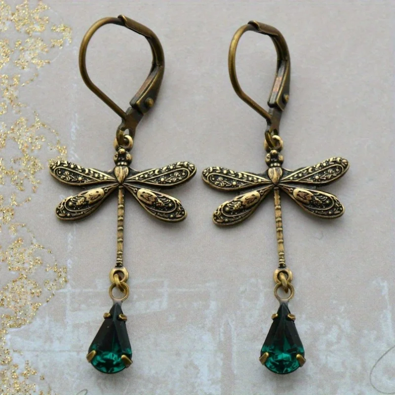 Vintage Golden Dragonfly Earrings 1