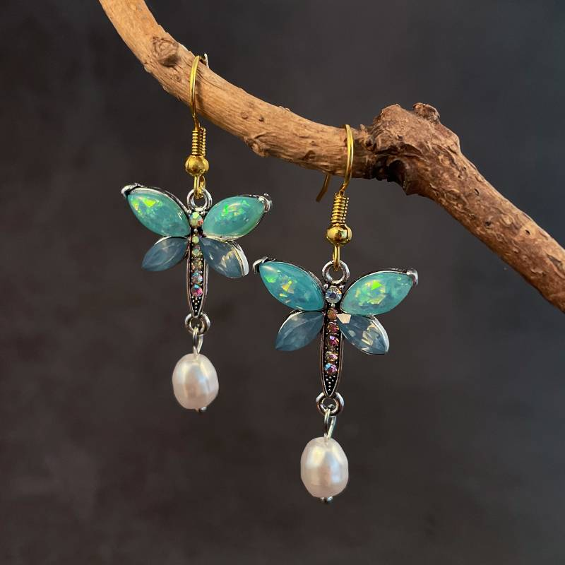 Vintage Green Opal Pearl Butterfly Earrings 1