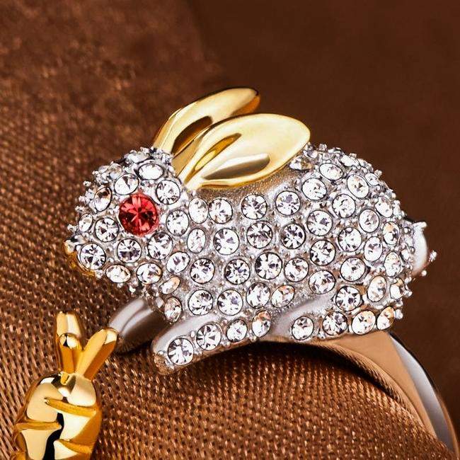 Unique Adjustable Silver Bunny and Carrot Crystal Ring 3